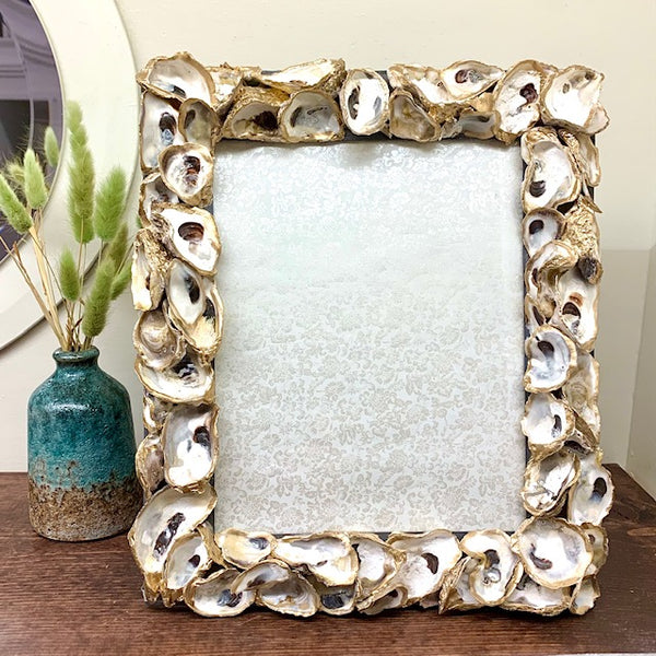 Gold Edged Oyster Shell Frame (8x10)