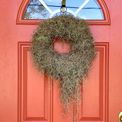 Spanish Moss Living Wreath